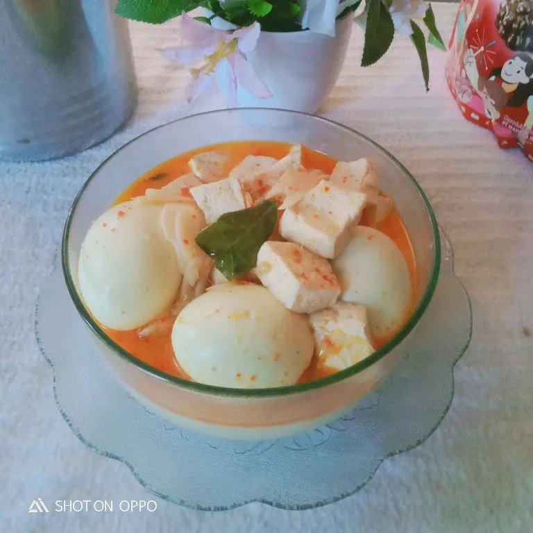 Kari Tahu Telur Rebus