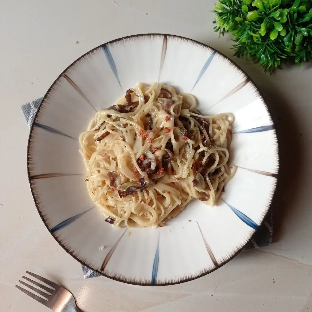 Spaghetti Jamur Kuping Carbonara