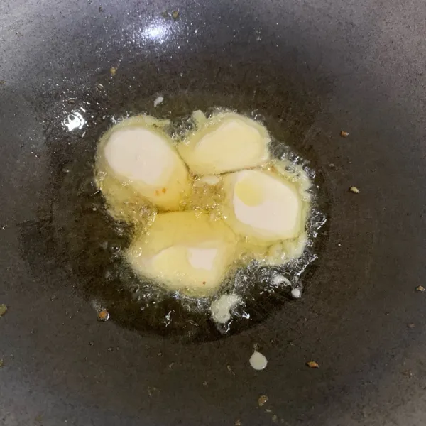 Goreng hingga matang.