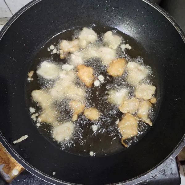 Goreng hingga kecoklatan.