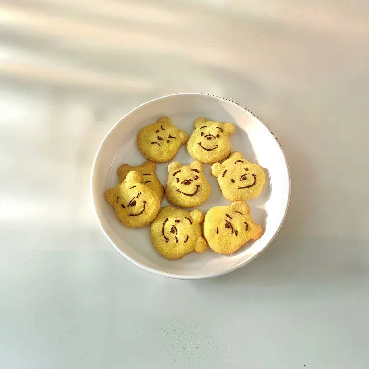 Winnie Bear Butter Cookies
