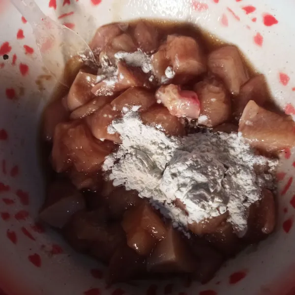 Masukan maizena, aduk