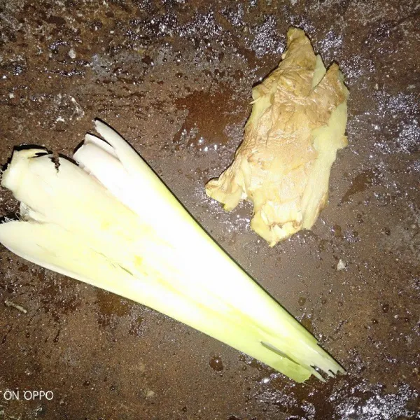 Geprek sereh dan jahe.