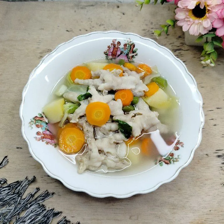 Sop Ceker Ayam Tanpa Tulang