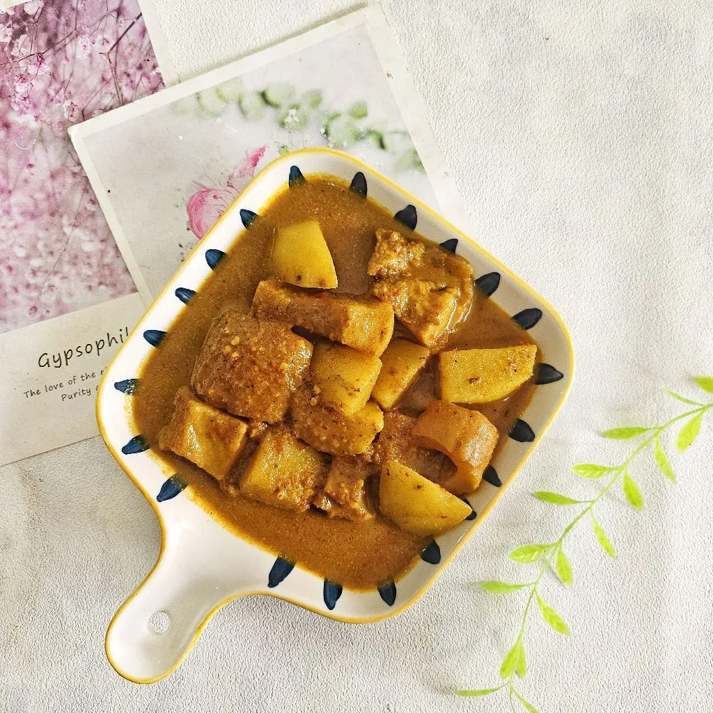 Gulai Berempah Kikil Mix Kentang