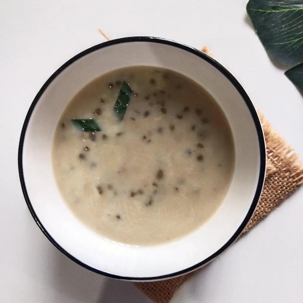 Bubur Kacang Hijau Kuah Krim