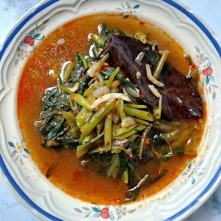 Sayur Kangkung Kuah Pedas