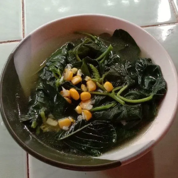 Bila rasa sudah pas. Angkat dan sajikan di mangkuk saji.