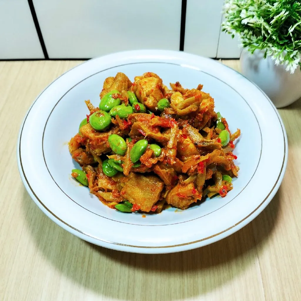 Masak Sambal Campur Petai