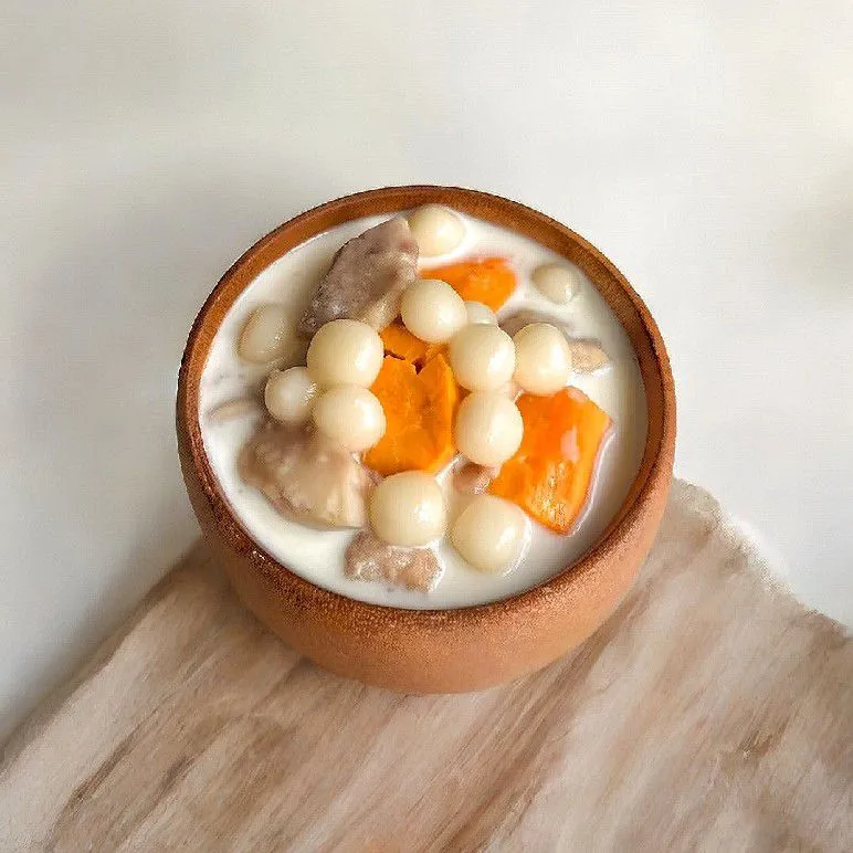 Taro Pumpkin Milk Soup