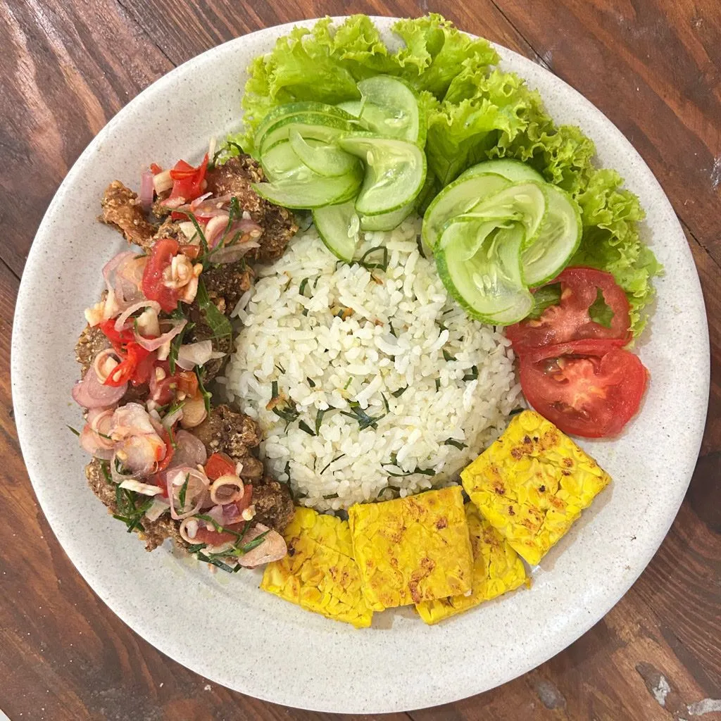 Nasi Daun Jeruk Ayam Ketumbar