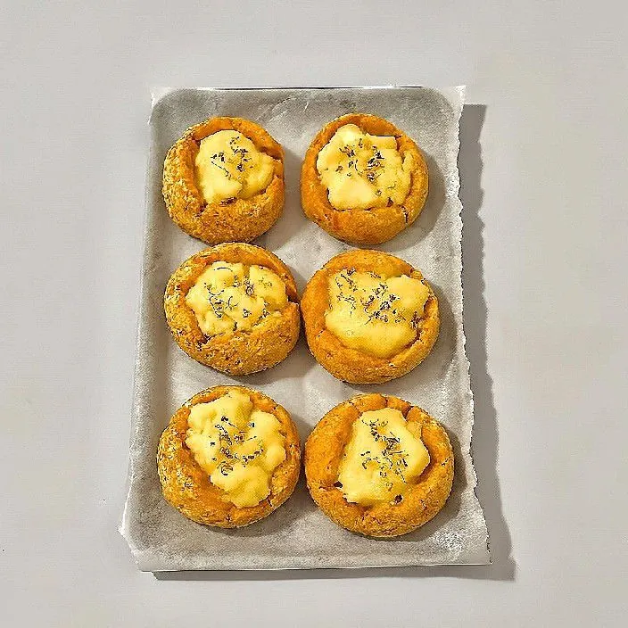 Pumpkin Cheese Soft Biscuits