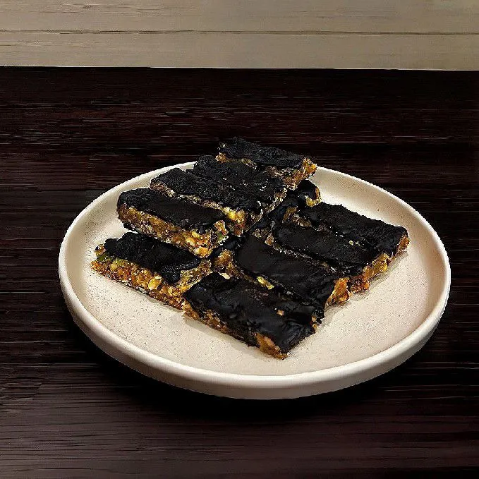 Chewy Choco Granola Bars