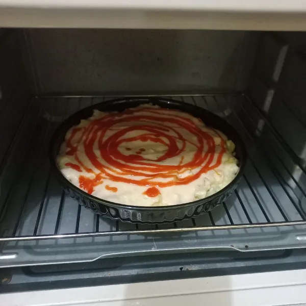 Panggang kentang selama 25 menit