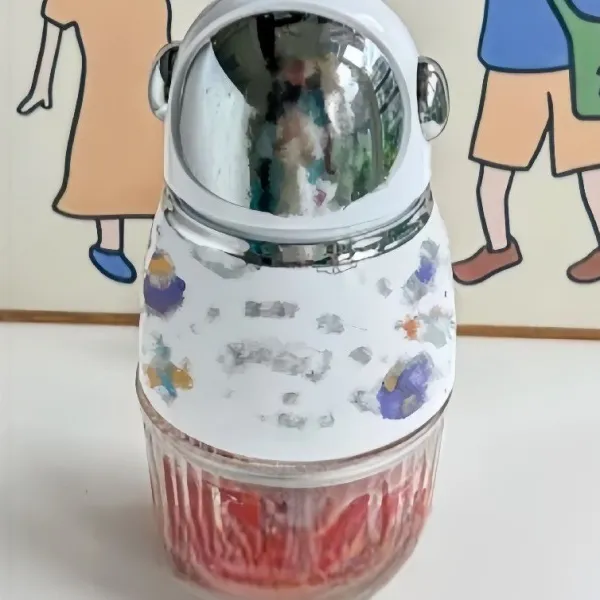 Tambahkan 5 gr gelatin bubuk, proses lagi hingga tercampur rata.