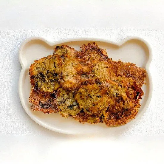 Crispy Seaweed Shrimp Chips