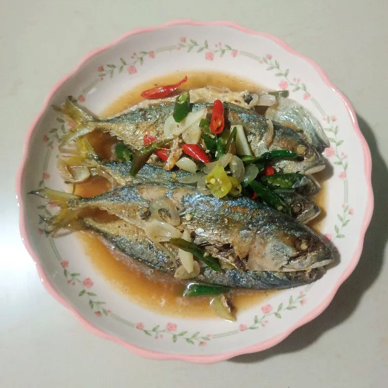 Ikan Kembung Masak Cabe Simpel