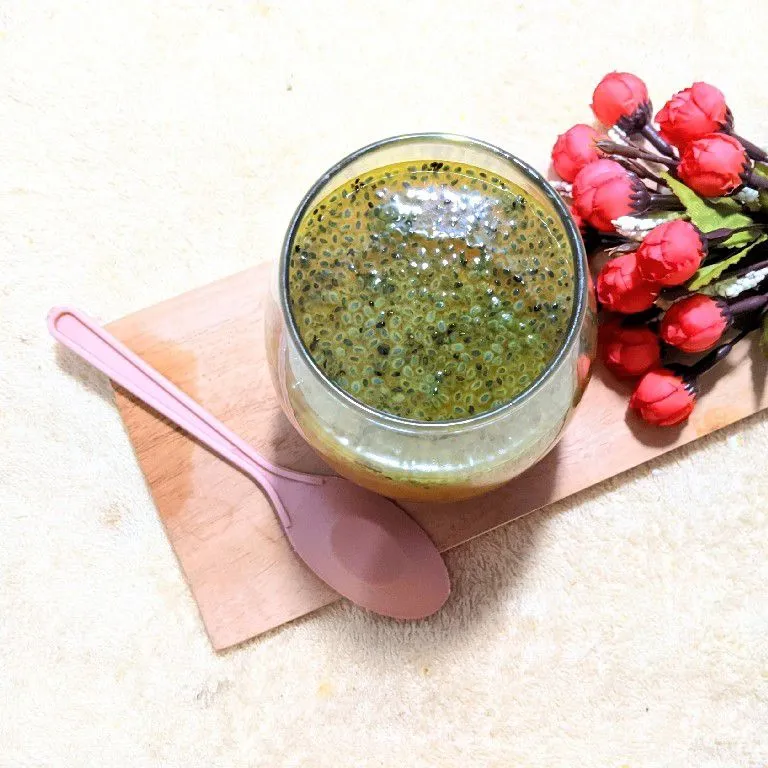 Es Kunyit Asam Selasih