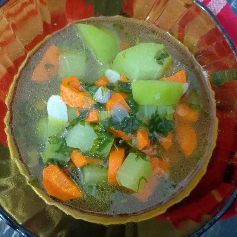 Sup Labu Siam Wortel