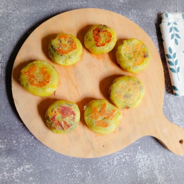 Pancake Ubi Jalar Isi Gula Merah