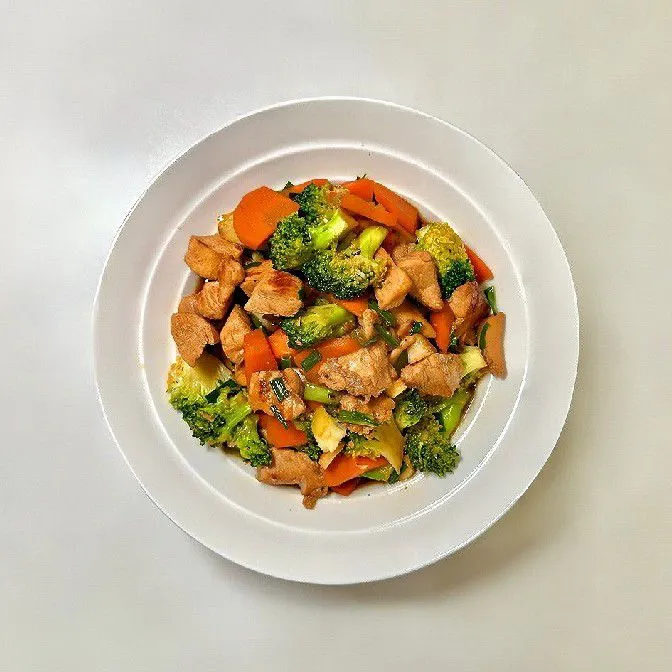 Golden Chicken Broccoli