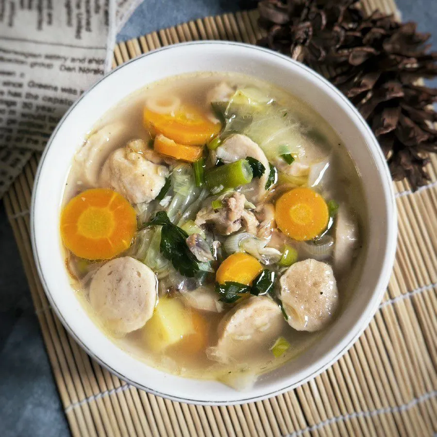 Sop Tulang Ayam Bakso
