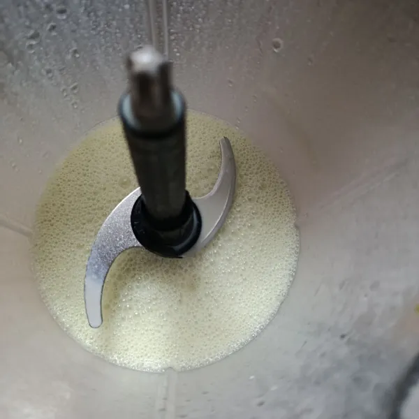 Campurkan sampai rata.