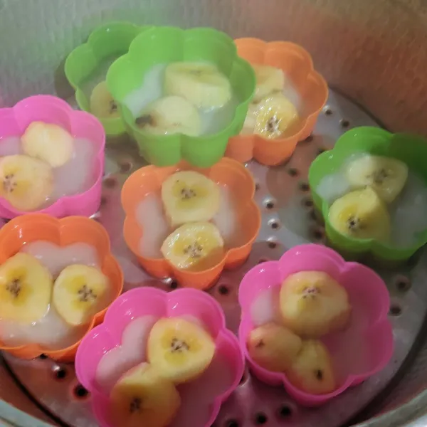 Kukus sekitar 3 menit