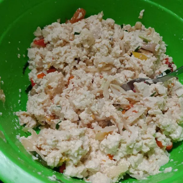 Aduk rata dan jangan lupa untuk koreksi rasa.