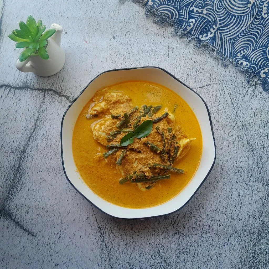 Gulai Telur Ceplok Dan Kacang Panjang #NovemBERNOSTALGIA