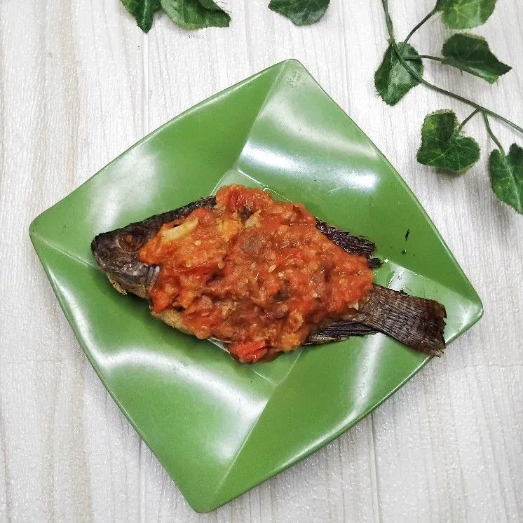 Ikan Nila Goreng Sambal Kencur