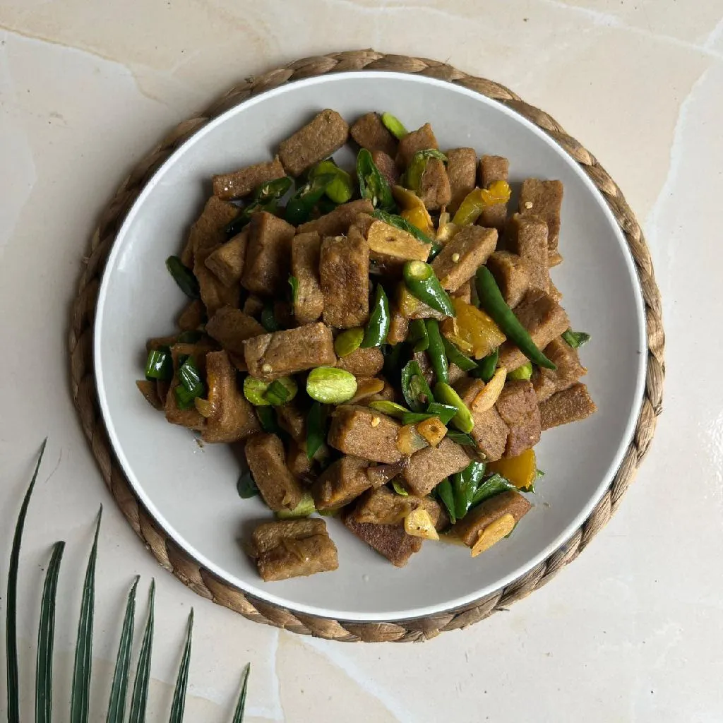 Oseng dages cabe ijo pete