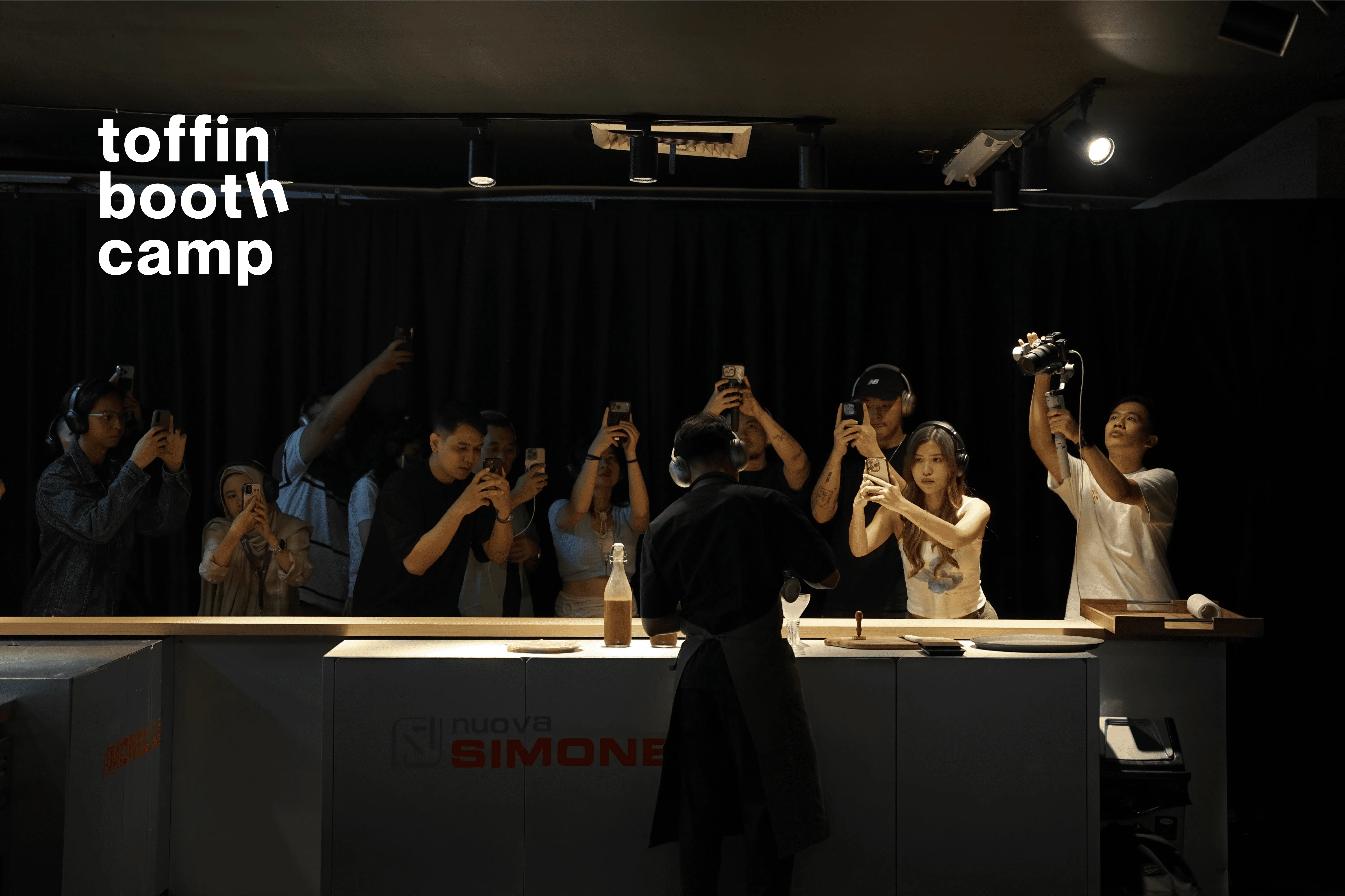 Sebagai hasilnya, Toffin Booth Camp 2025 menghadirkan line-up brand yang sangat menarik, brand-brand viral di luar Jabodetabek turut hadir dan meramaikan Toffin Booth Camp 2025, mulai dari 